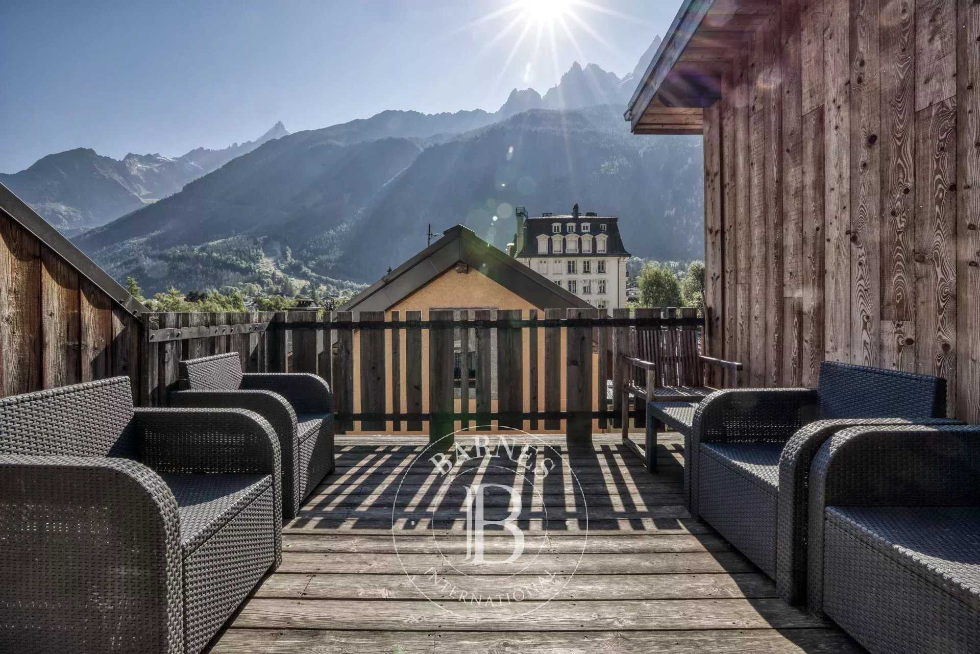Apartment Chamonix-Mont-Blanc  -  ref 85161360 (picture 3)