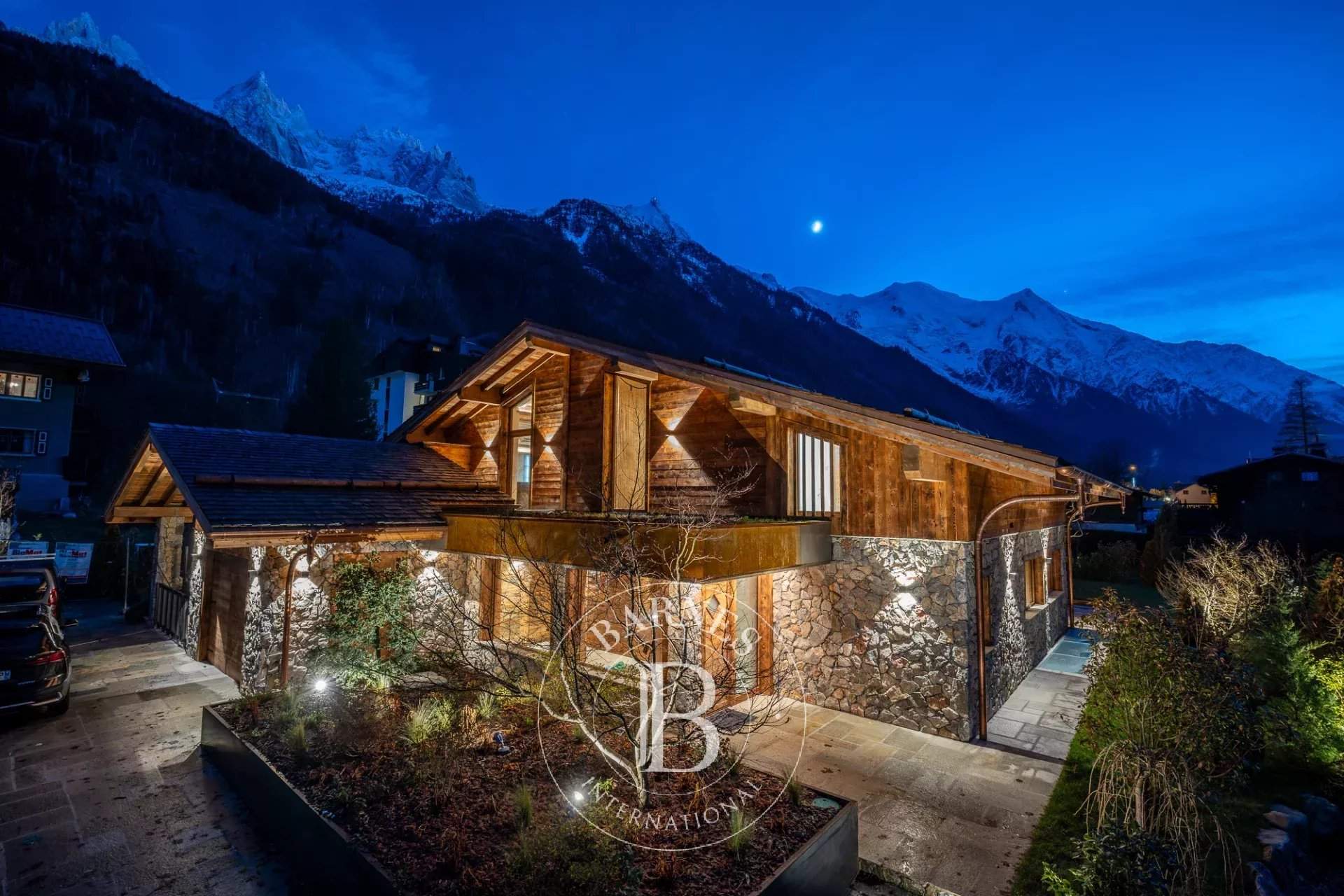 Chamonix-Mont-Blanc  - Chalet 7 Pièces 5 Chambres - picture 5