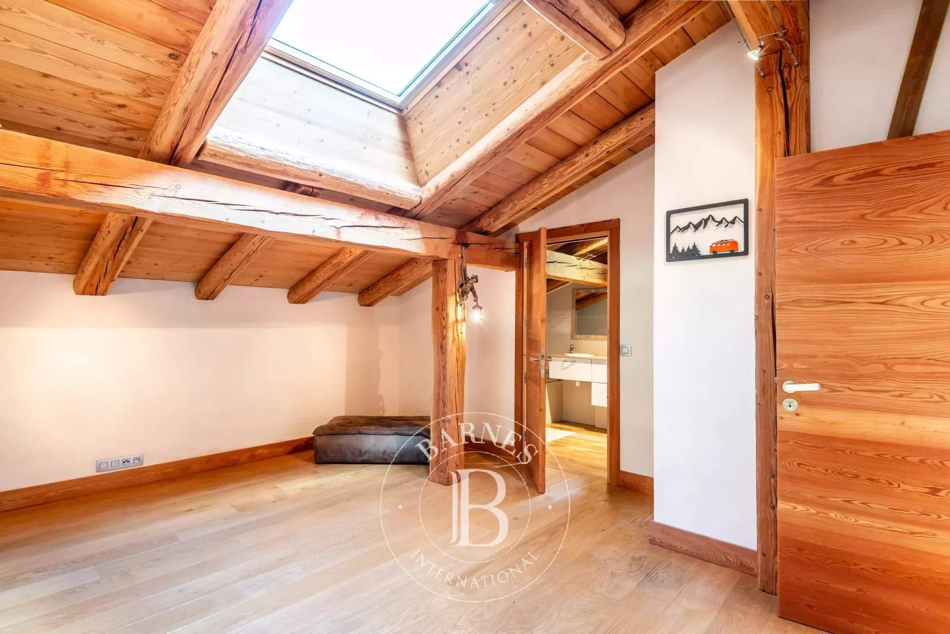 Chamonix-Mont-Blanc  - Chalet 4 Bedrooms - picture 8