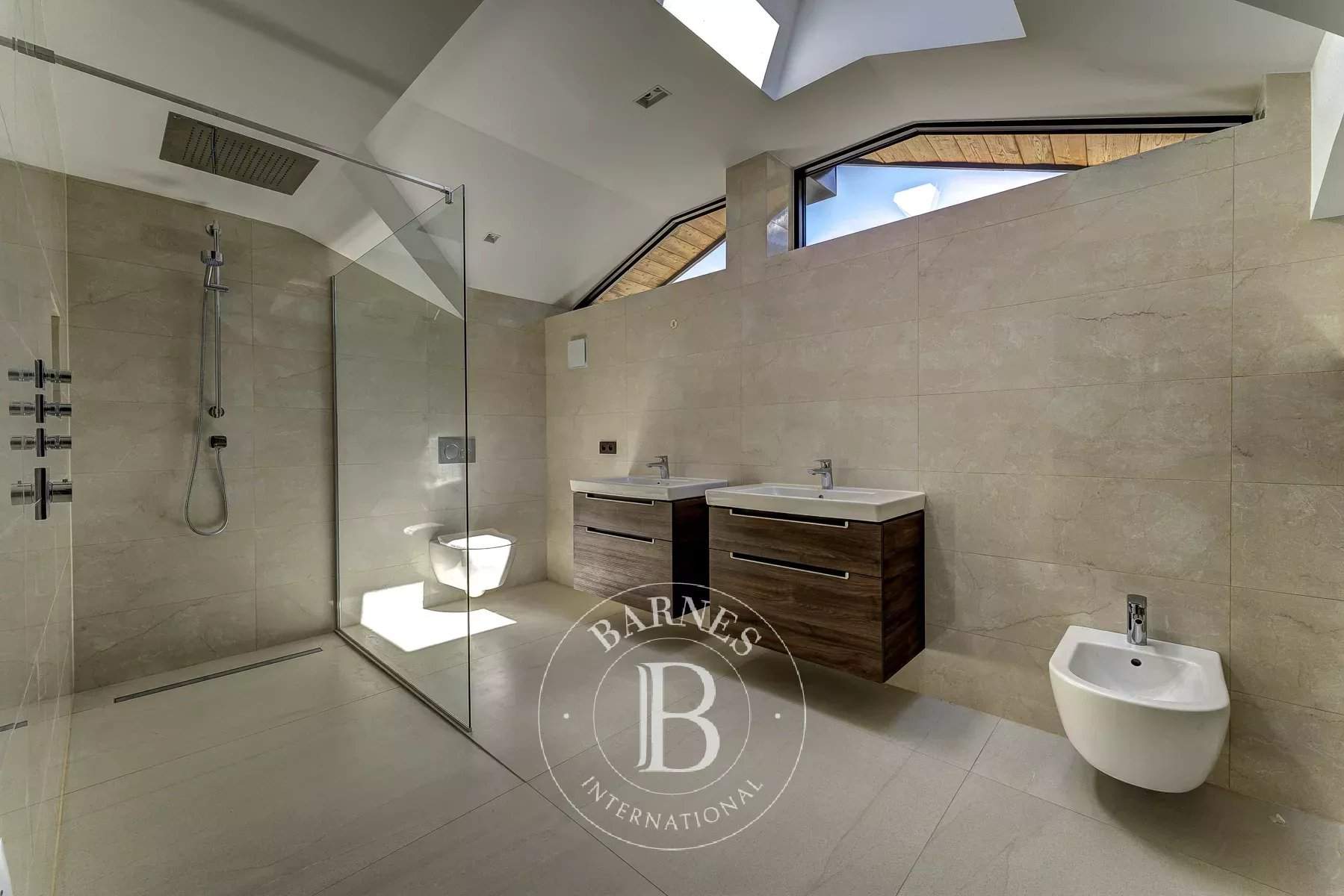 Chamonix-Mont-Blanc  - Chalet 8 Bedrooms - picture 19