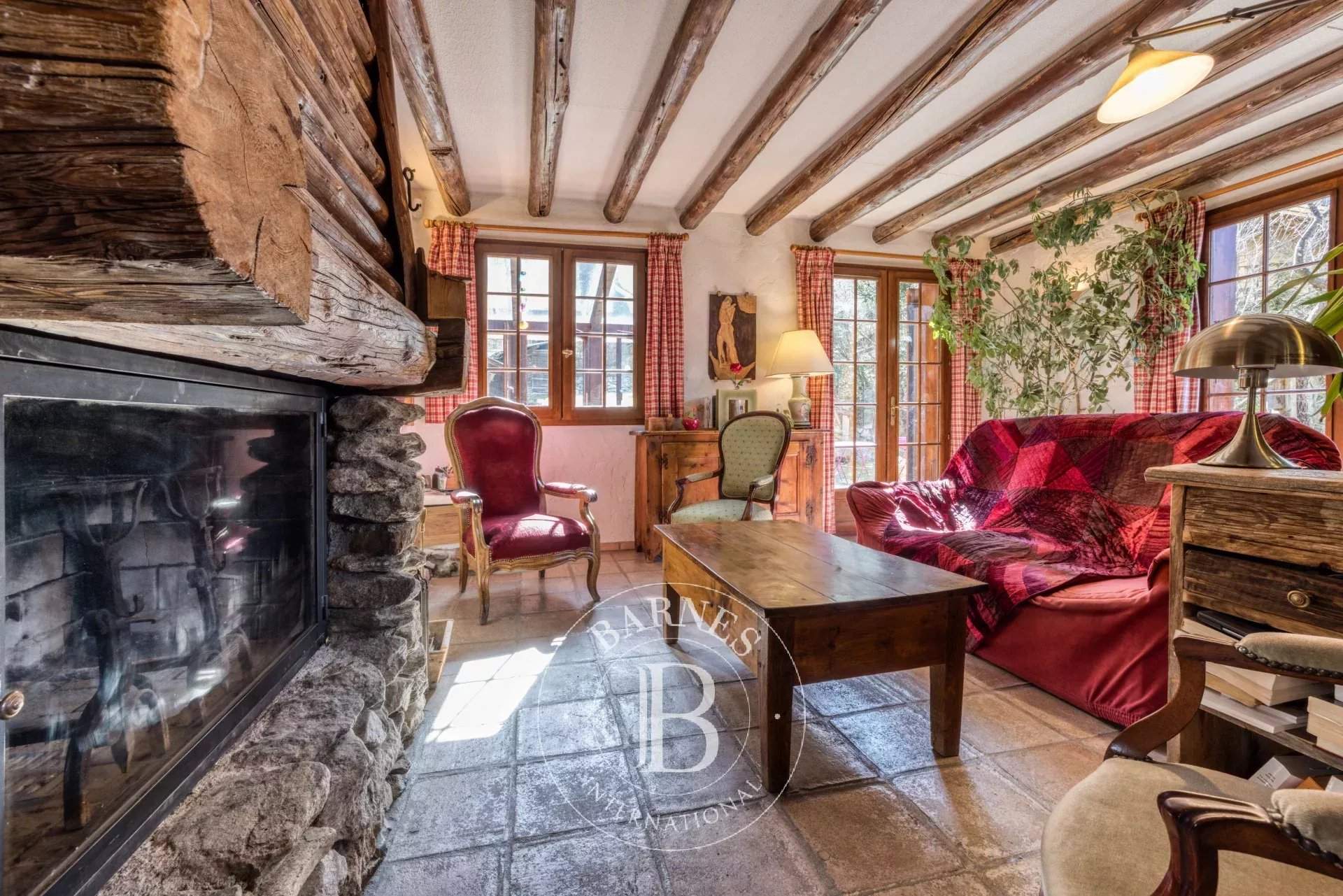 Chamonix-Mont-Blanc  - Chalet 4 Bedrooms - picture 9