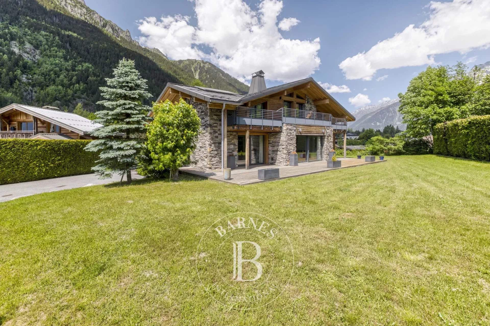 Chamonix-Mont-Blanc  - Chalet 5 Pi&egrave;ces 4 Chambres - picture 3