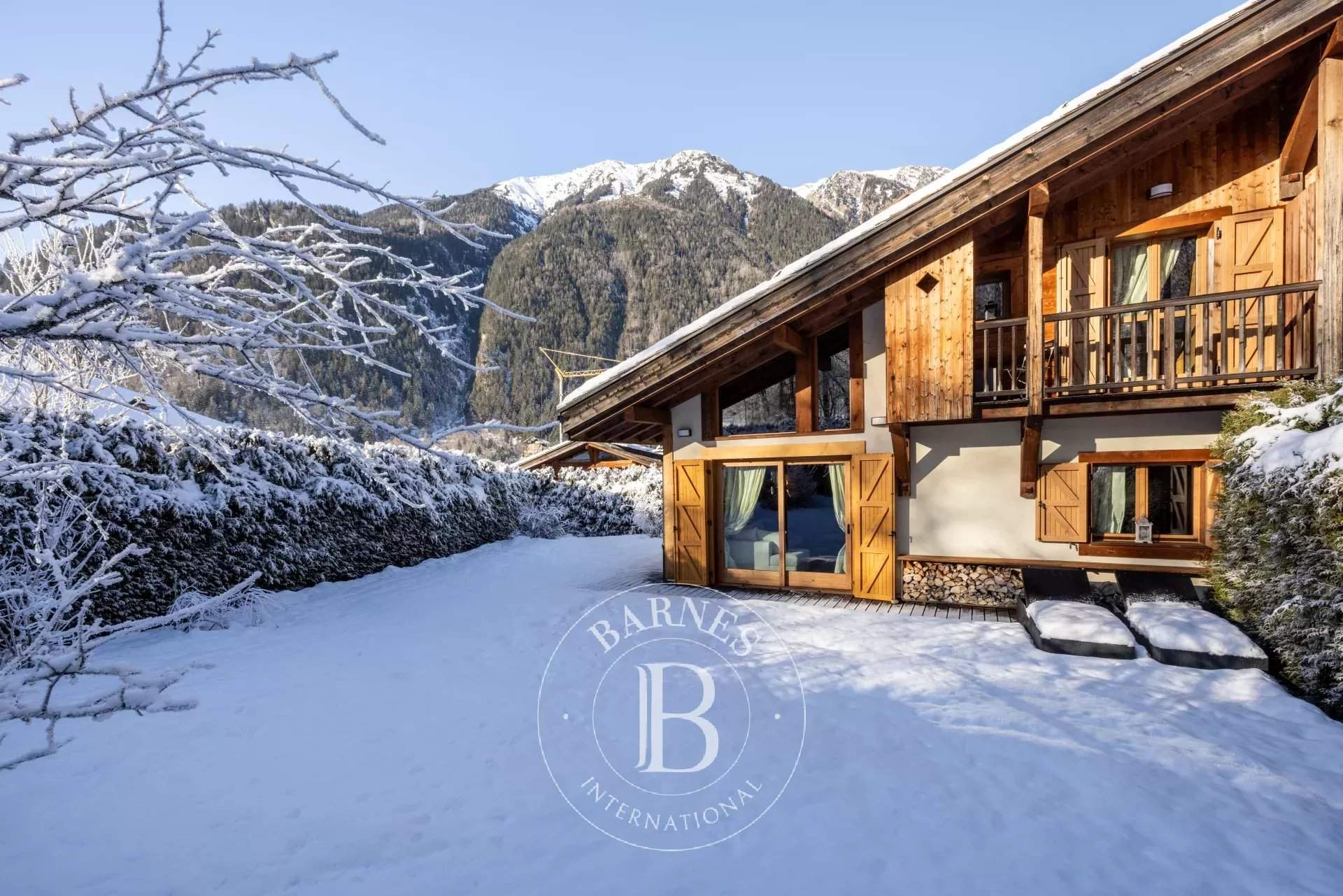 Chamonix-Mont-Blanc  - Chalet 5 Pièces 3 Chambres - picture 2