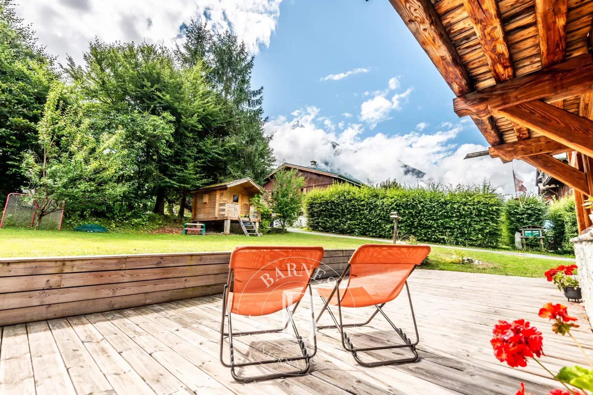 Chamonix-Mont-Blanc  - Chalet 4 Bedrooms - picture 9