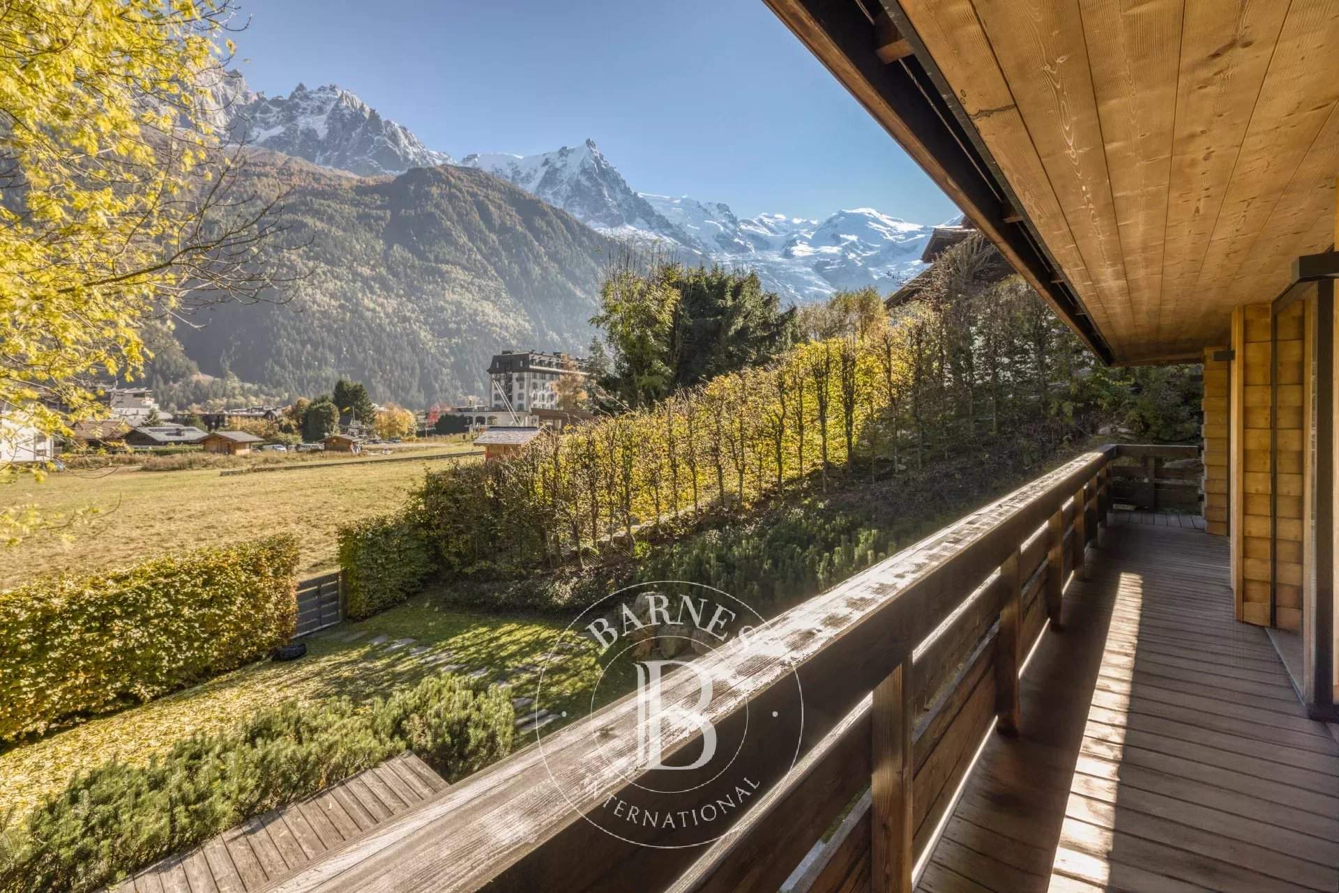 Chamonix-Mont-Blanc  - Chalet 7 Bedrooms - picture 8