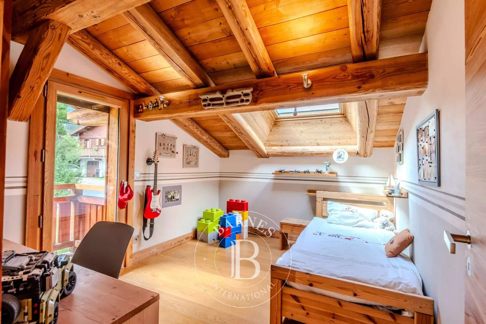 Chamonix-Mont-Blanc  - Chalet 4 Bedrooms - picture 12