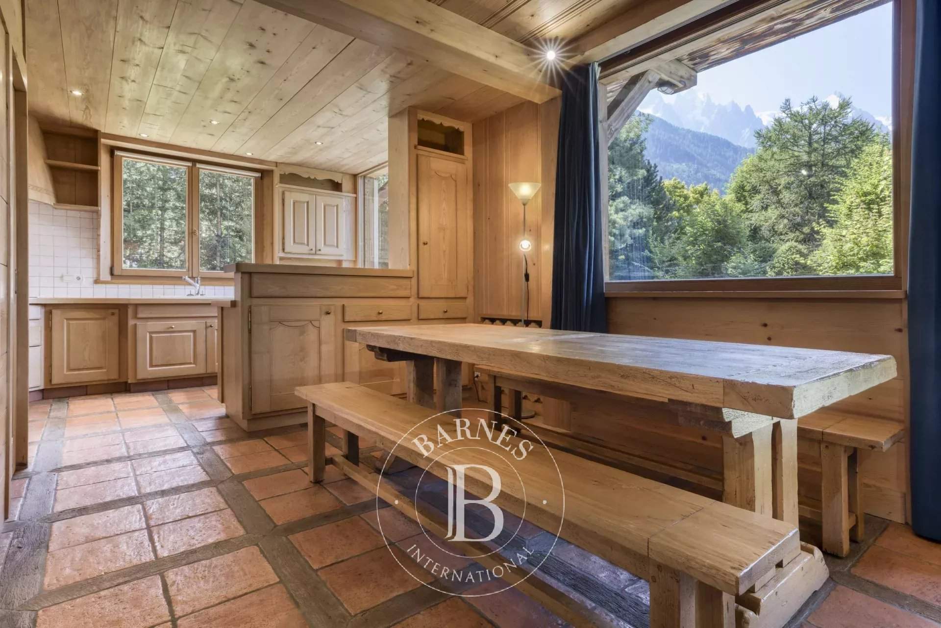 Chamonix-Mont-Blanc  - Chalet 5 Bedrooms - picture 14