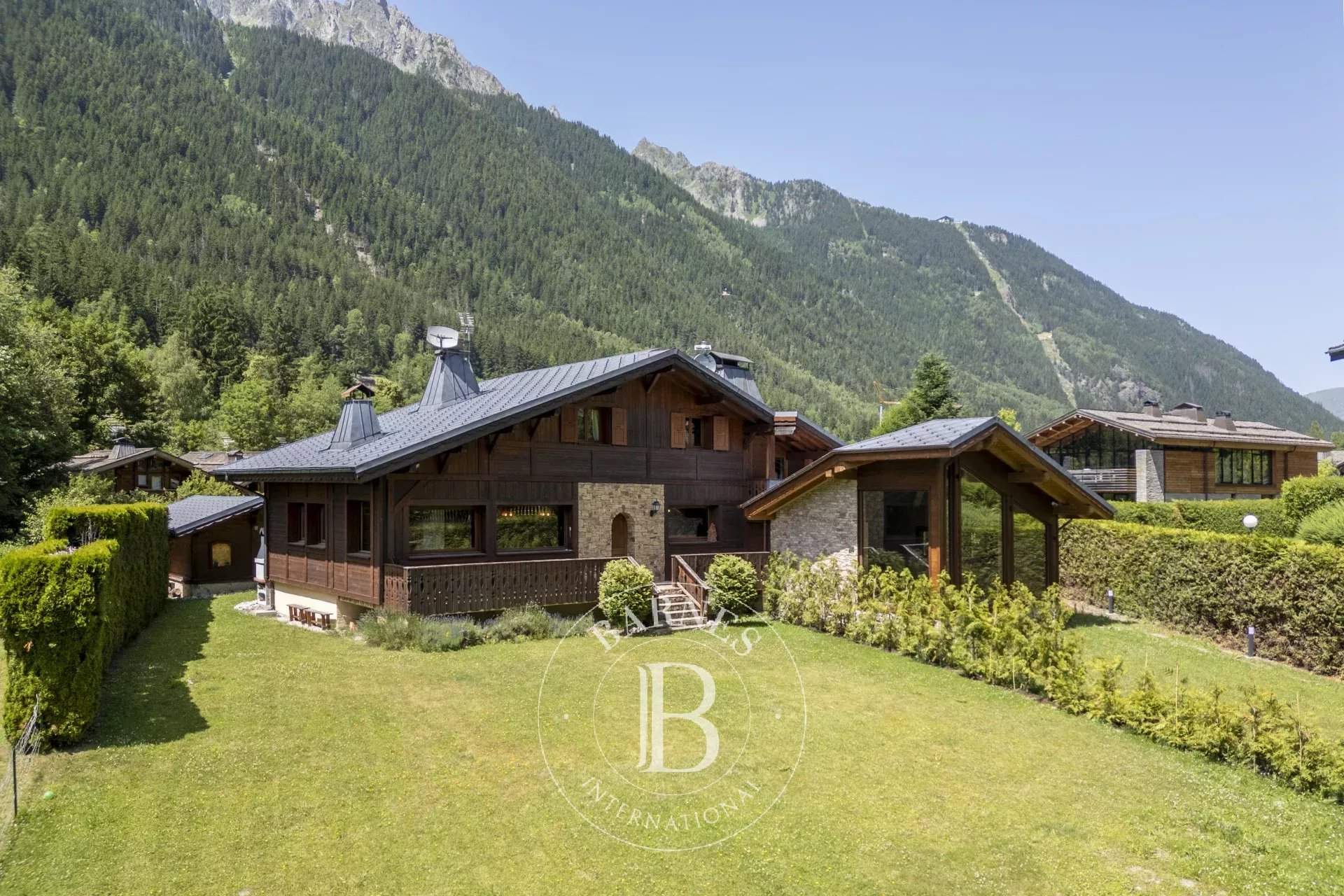 Chamonix-Mont-Blanc  - Chalet 5 Bedrooms - picture 20