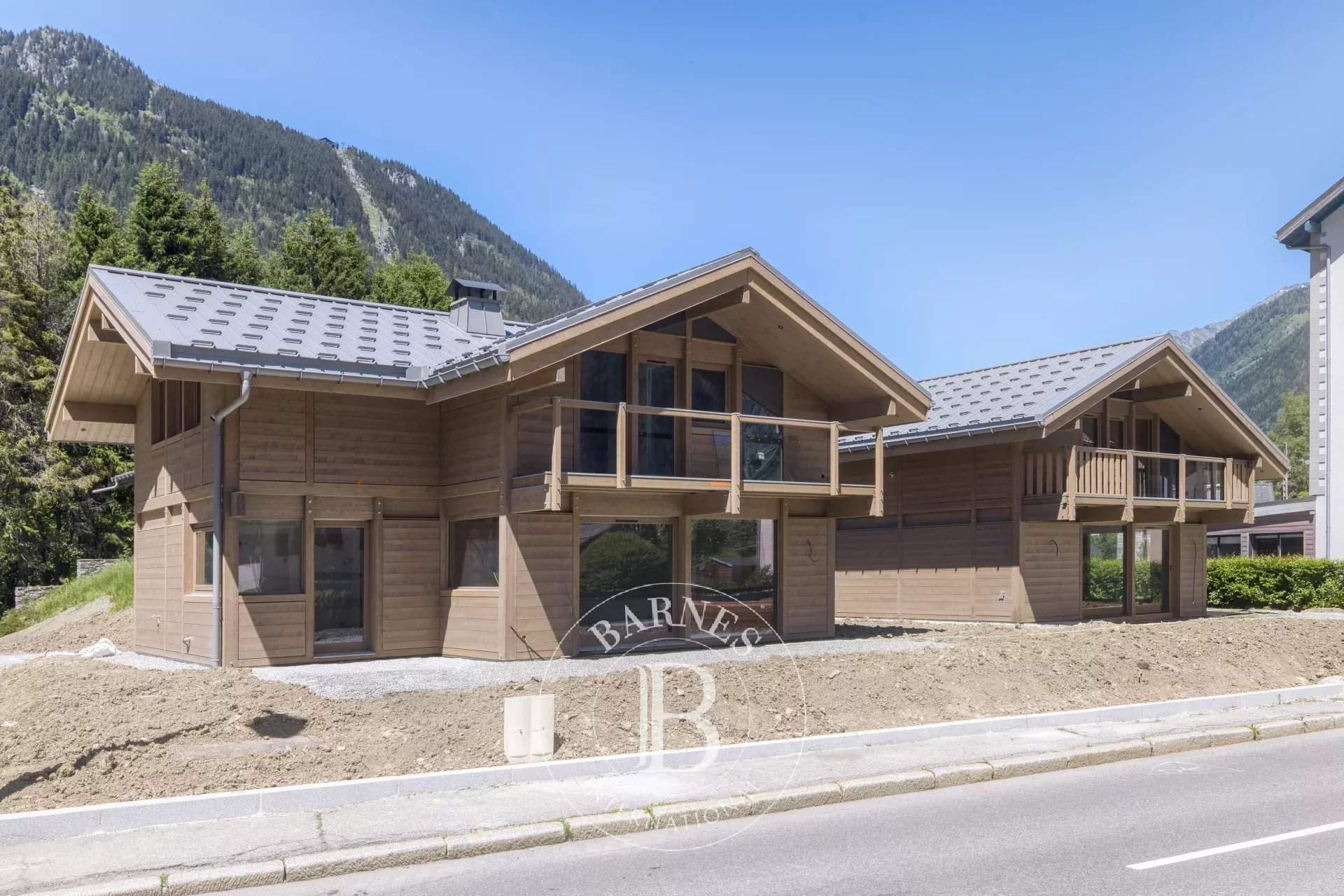 Chamonix-Mont-Blanc  - Chalet 5 Pi&egrave;ces 4 Chambres - picture 2