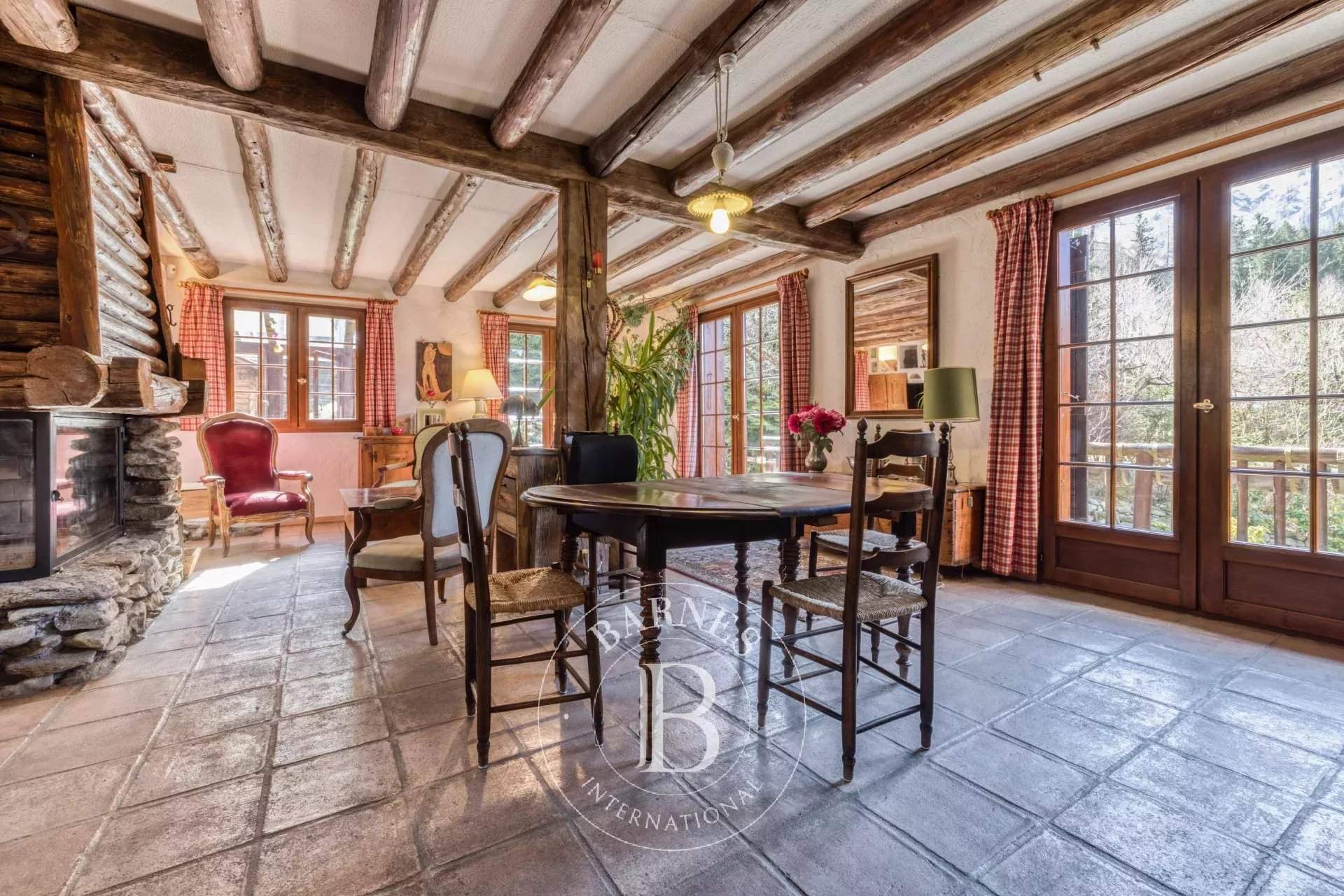 Chamonix-Mont-Blanc  - Chalet 4 Bedrooms - picture 7