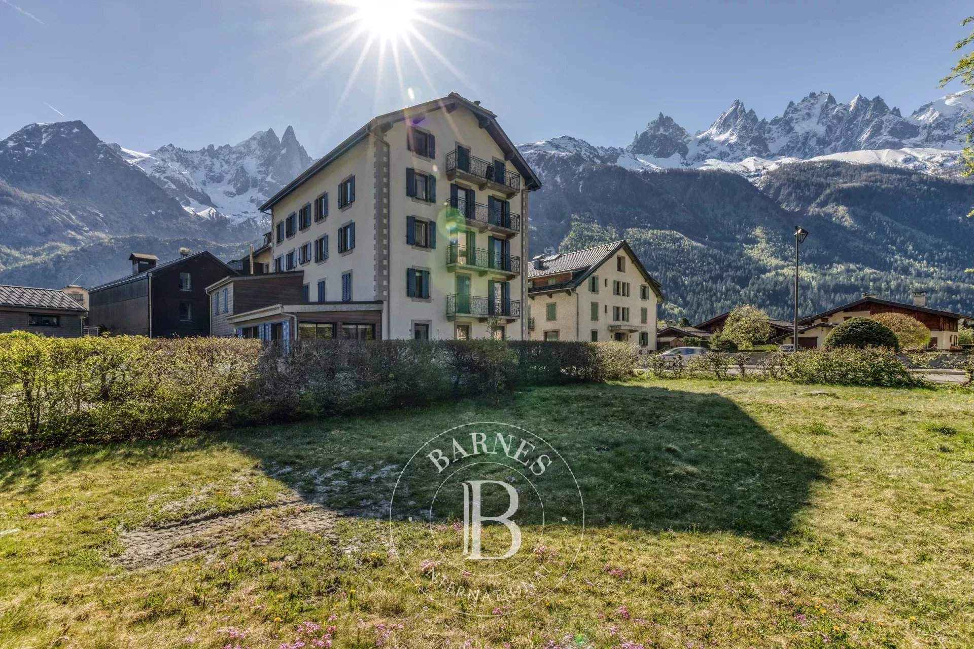 Chamonix-Mont-Blanc  - Chalet 5 Bedrooms - picture 6