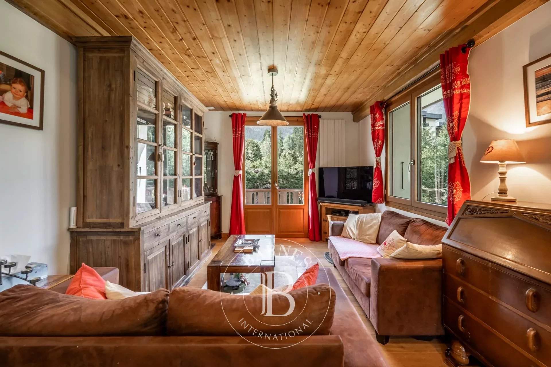 Chamonix-Mont-Blanc  - Chalet 5 Bedrooms - picture 12