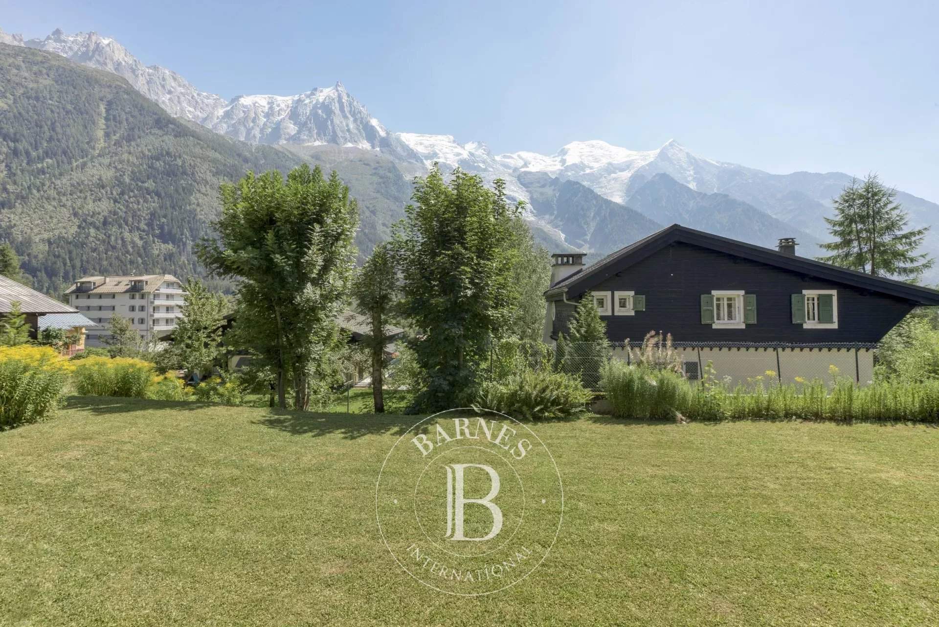 Chamonix-Mont-Blanc  - House 4 Bedrooms - picture 4