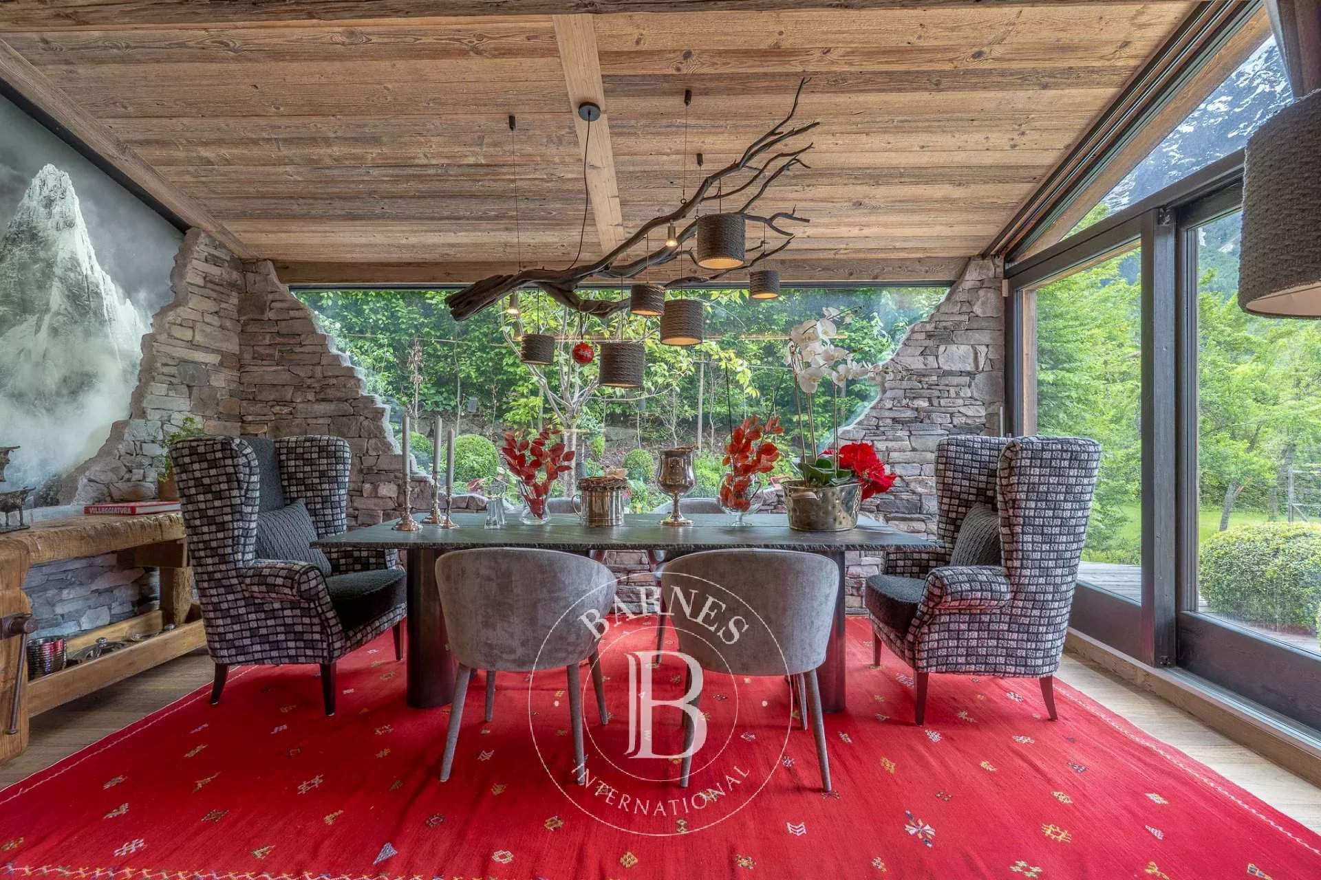 Chamonix-Mont-Blanc  - Chalet 4 Bedrooms - picture 11