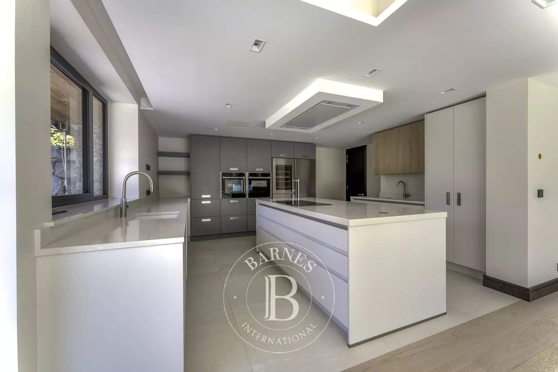 Chamonix-Mont-Blanc  - Chalet 8 Bedrooms - picture 6