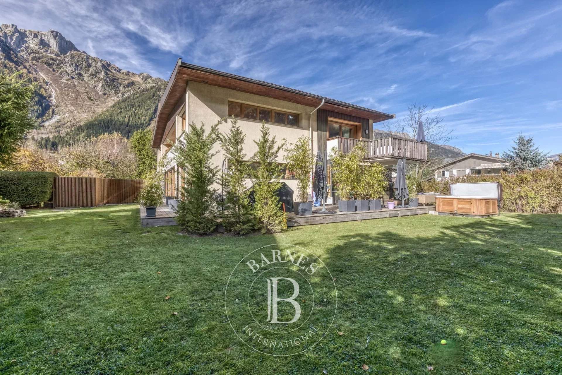 Chamonix-Mont-Blanc  - Apartment 4 Bedrooms - picture 9