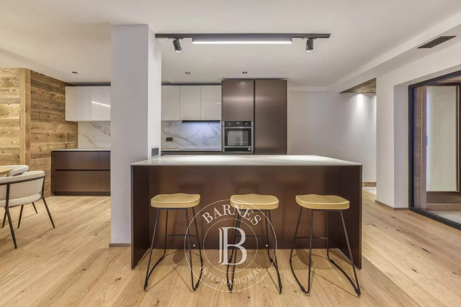 Chamonix-Mont-Blanc  - Appartement 4 Pi&egrave;ces 3 Chambres - picture 2