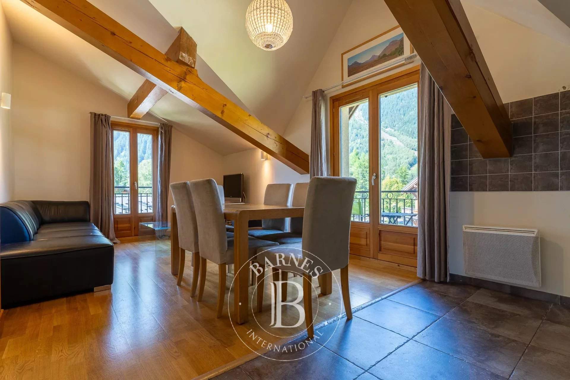 Chamonix-Mont-Blanc  - Appartement 4 Pièces 3 Chambres - picture 4