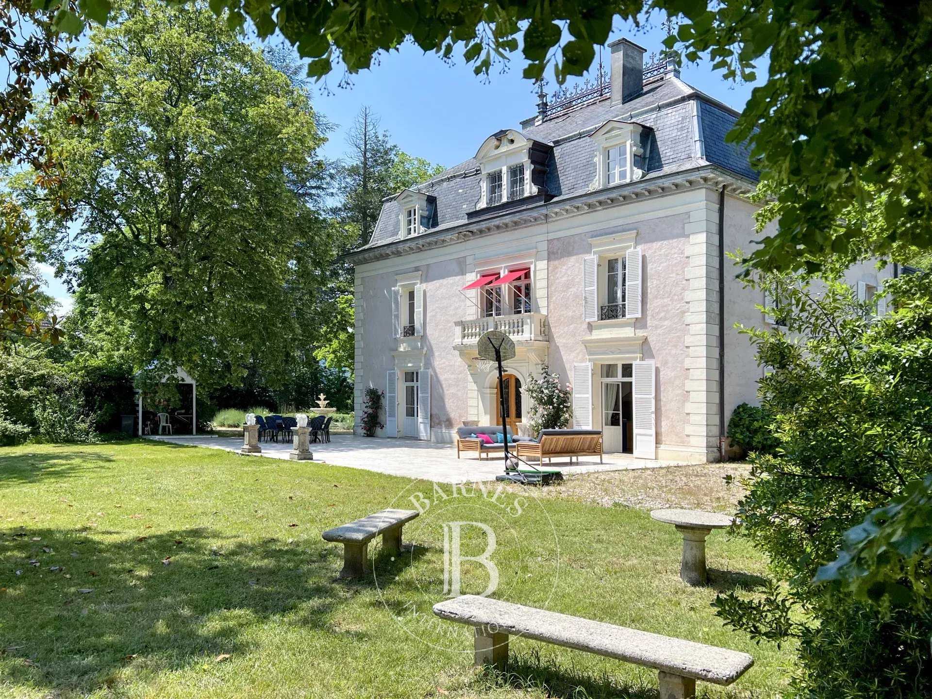 Aix-les-Bains  - Manor house 8 Bedrooms