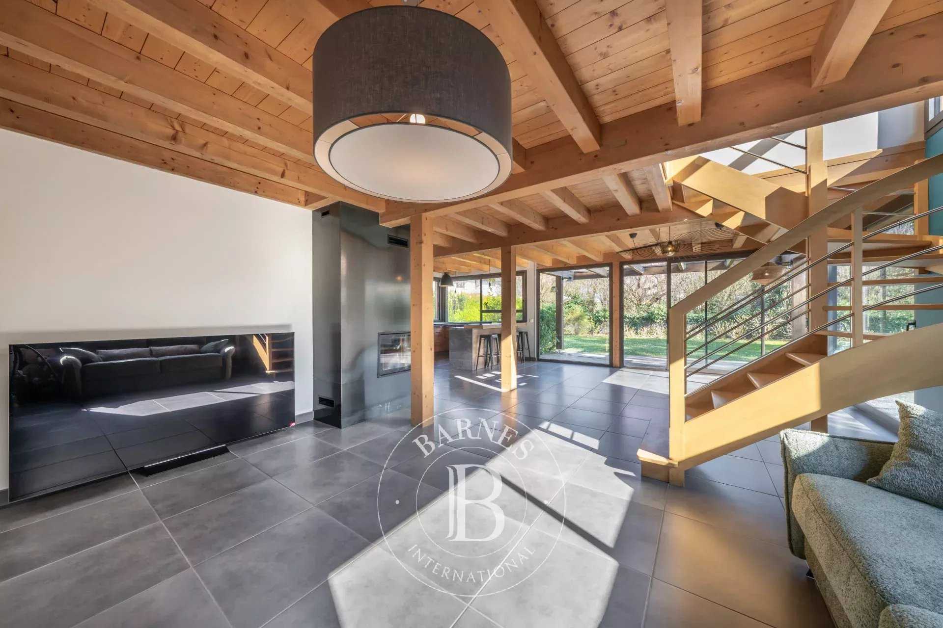 Saint-Jorioz  - Maison 6 Pi&egrave;ces 3 Chambres