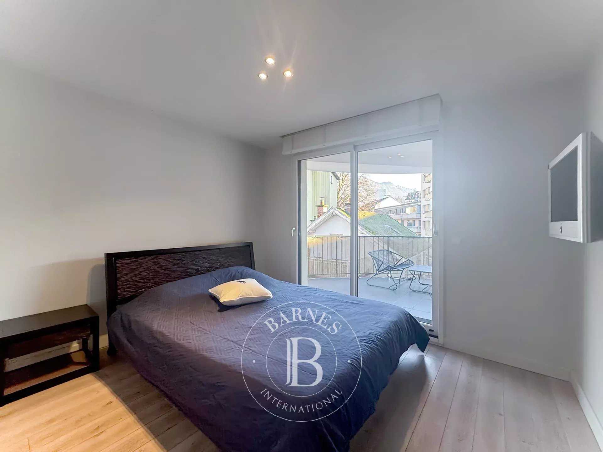 Aix-les-Bains  - Appartement 6 Pi&egrave;ces 4 Chambres