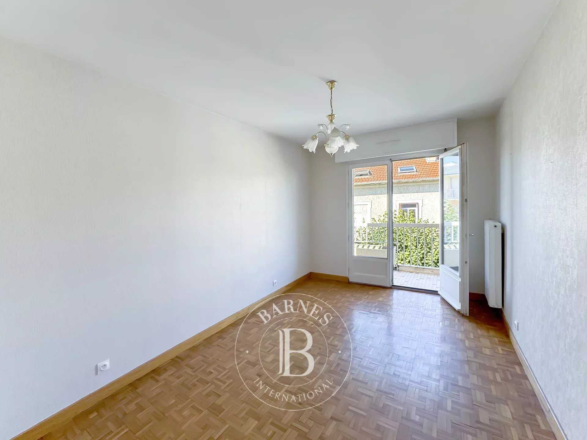 Aix-les-Bains  - Piso 4 Cuartos 3 Habitaciones