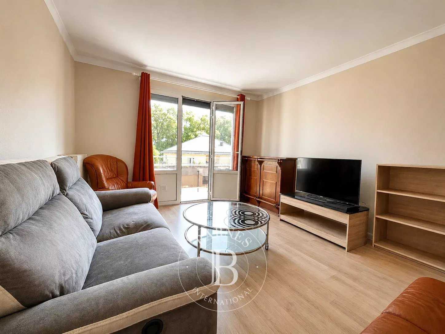 Annecy  - Appartement 3 Pi&egrave;ces 2 Chambres