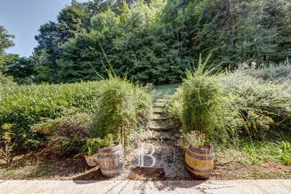 Menthon-Saint-Bernard  - Maison 8 Pi&egrave;ces 6 Chambres