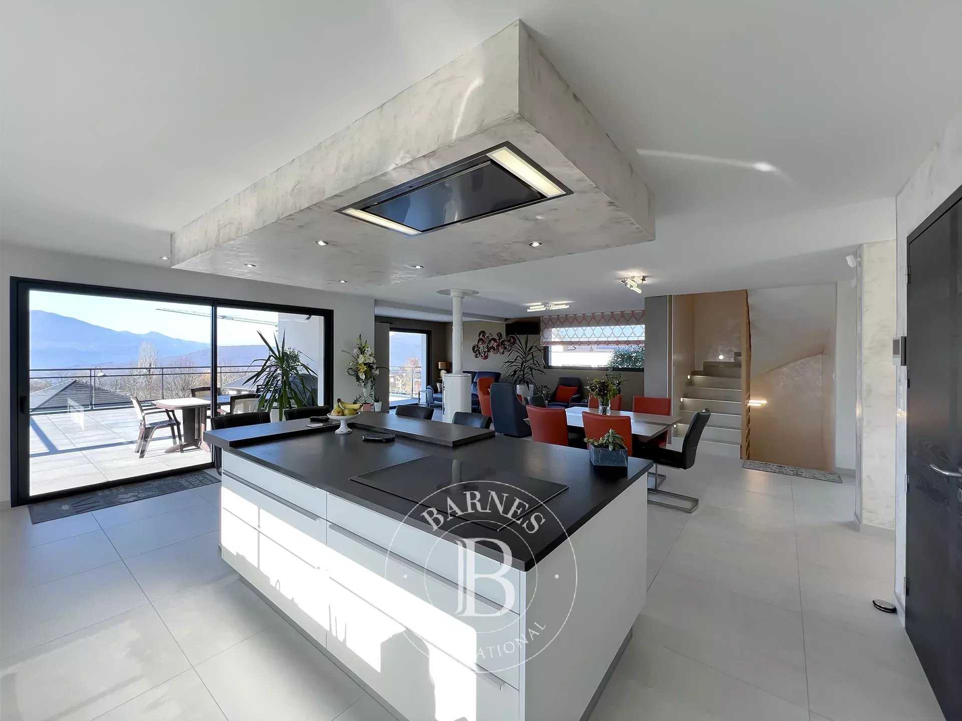 Aix-les-Bains  - House 4 Bedrooms