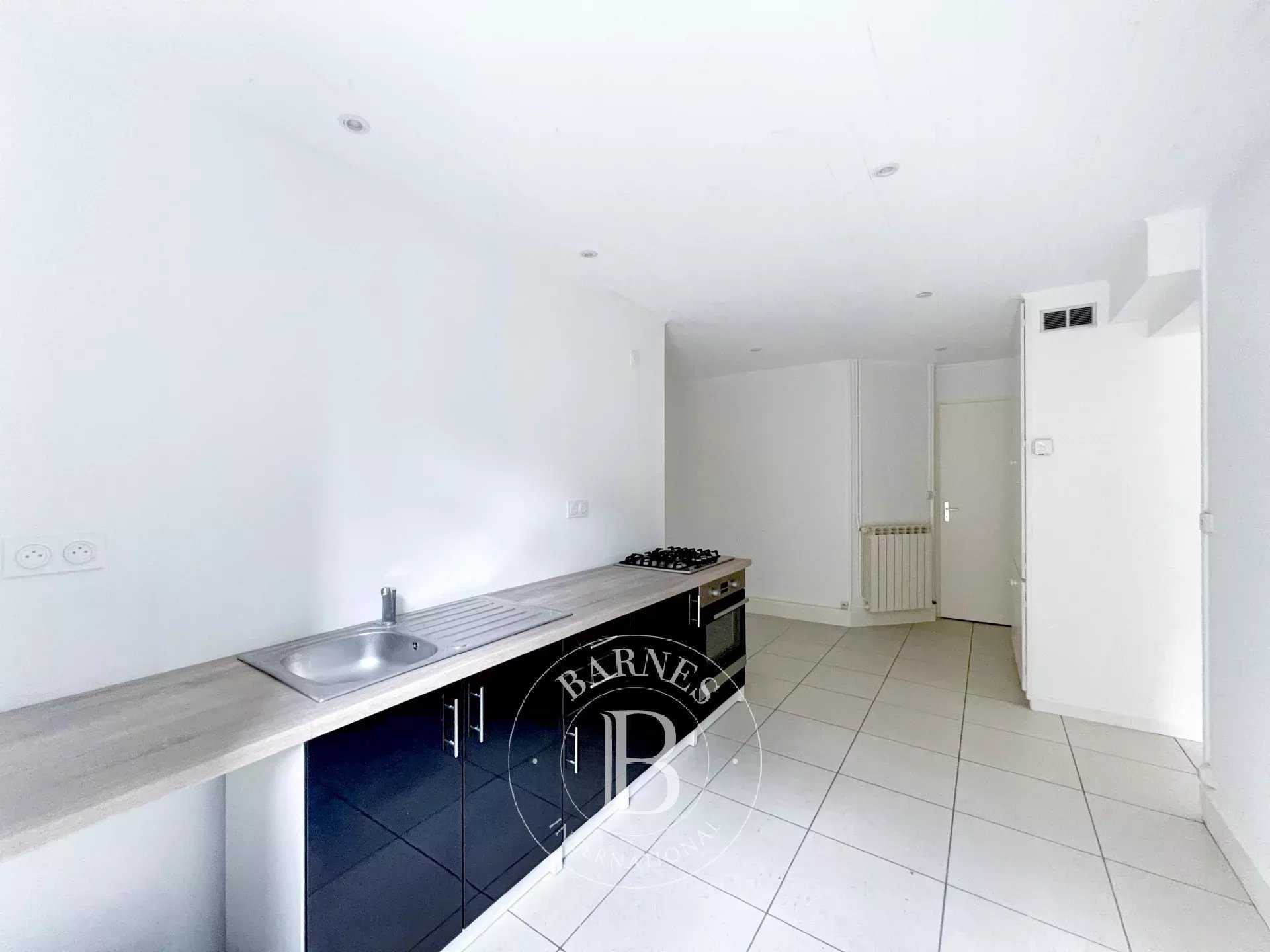 Aix-les-Bains  - Appartement 3 Pi&egrave;ces 2 Chambres