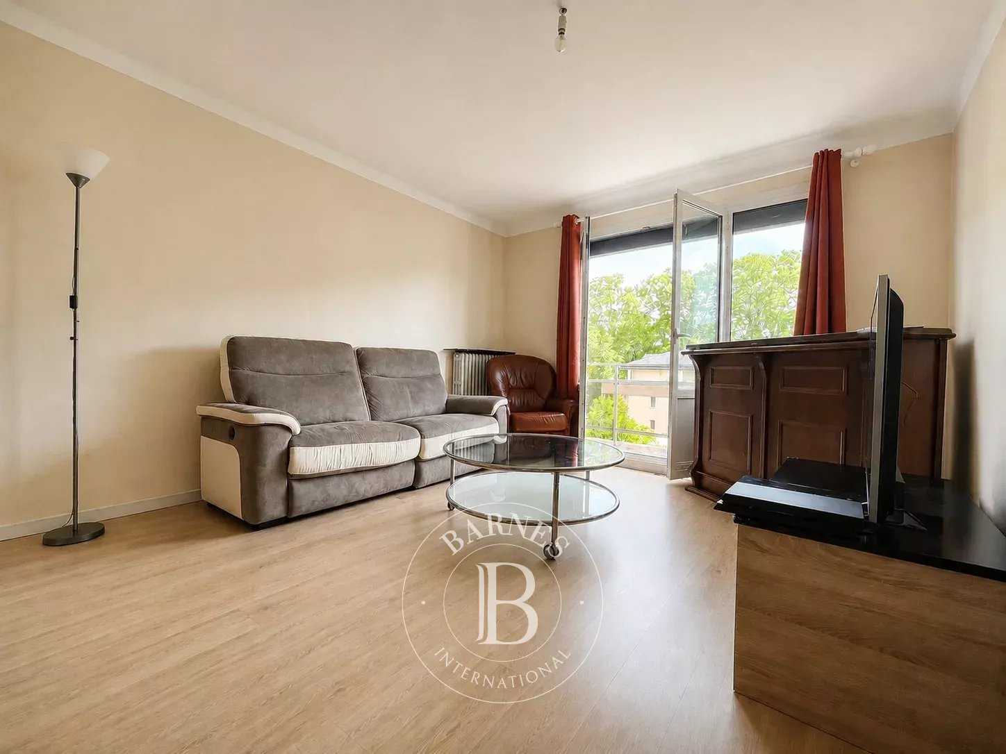 Annecy  - Appartement 3 Pi&egrave;ces 2 Chambres