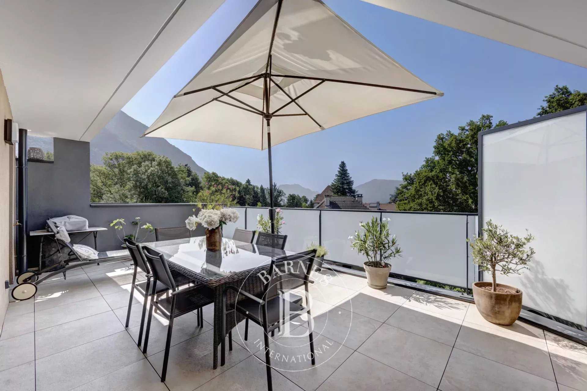 Annecy-le-Vieux  - Piso 3 Cuartos 2 Habitaciones