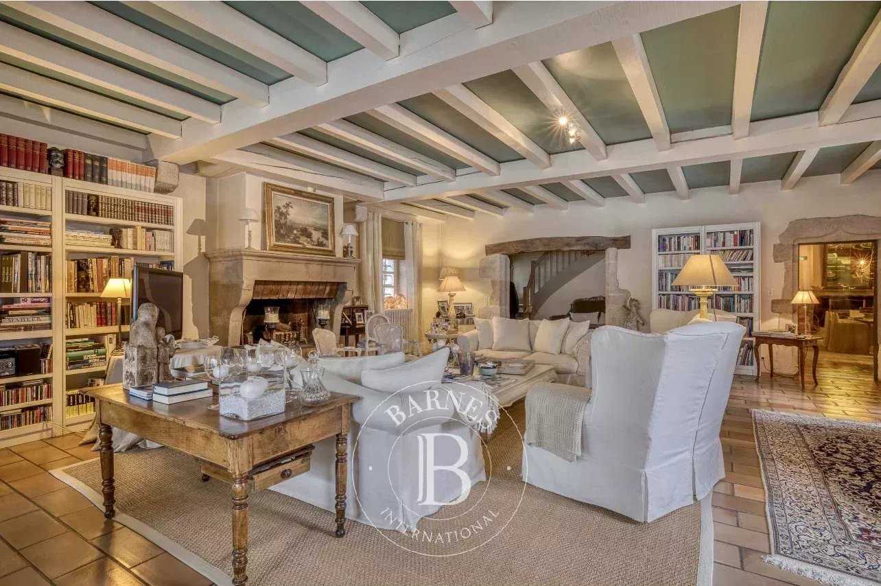 Chapeiry  - Finca 12 Cuartos 7 Habitaciones