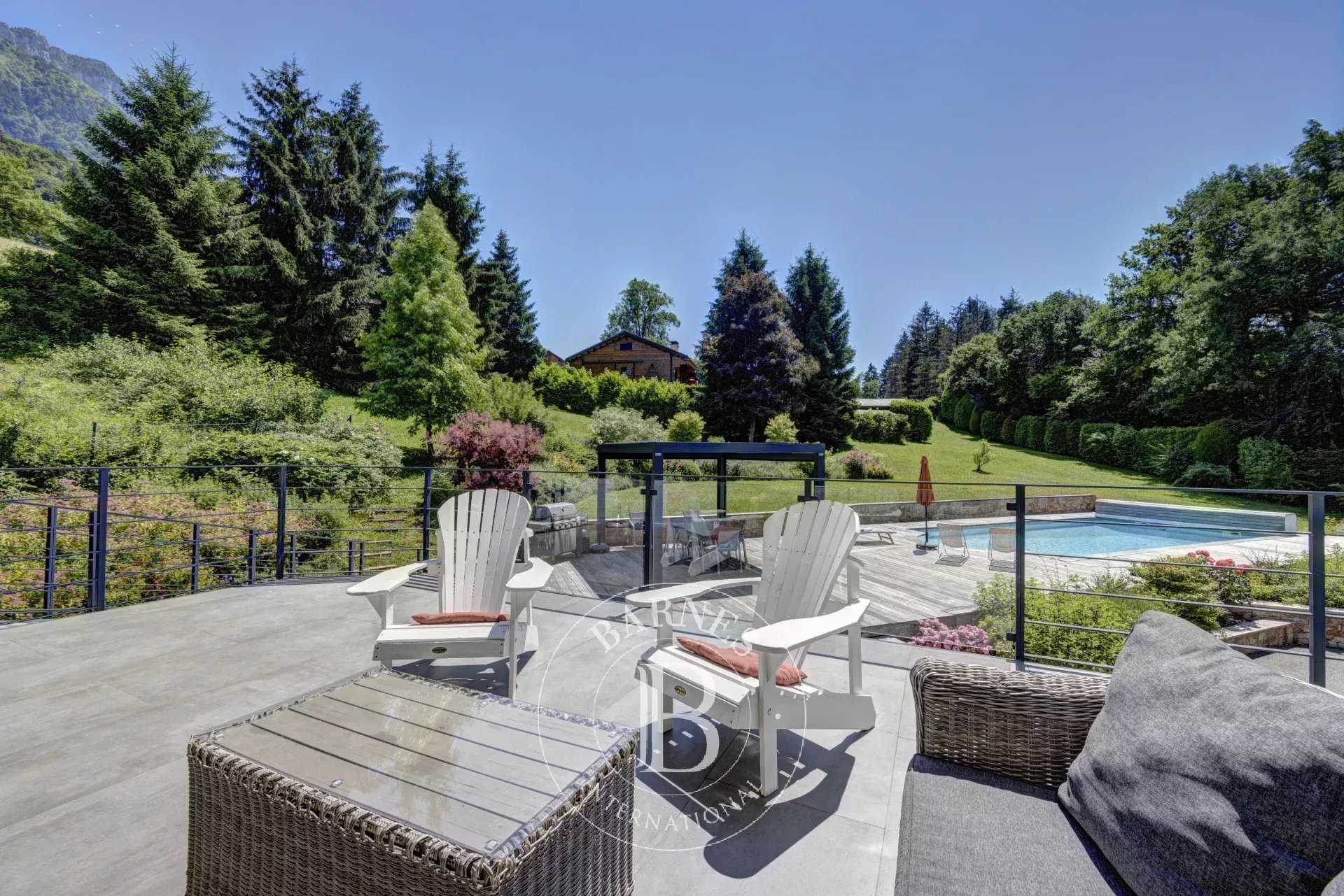 Bluffy  - Villa 8 Pi&egrave;ces 4 Chambres