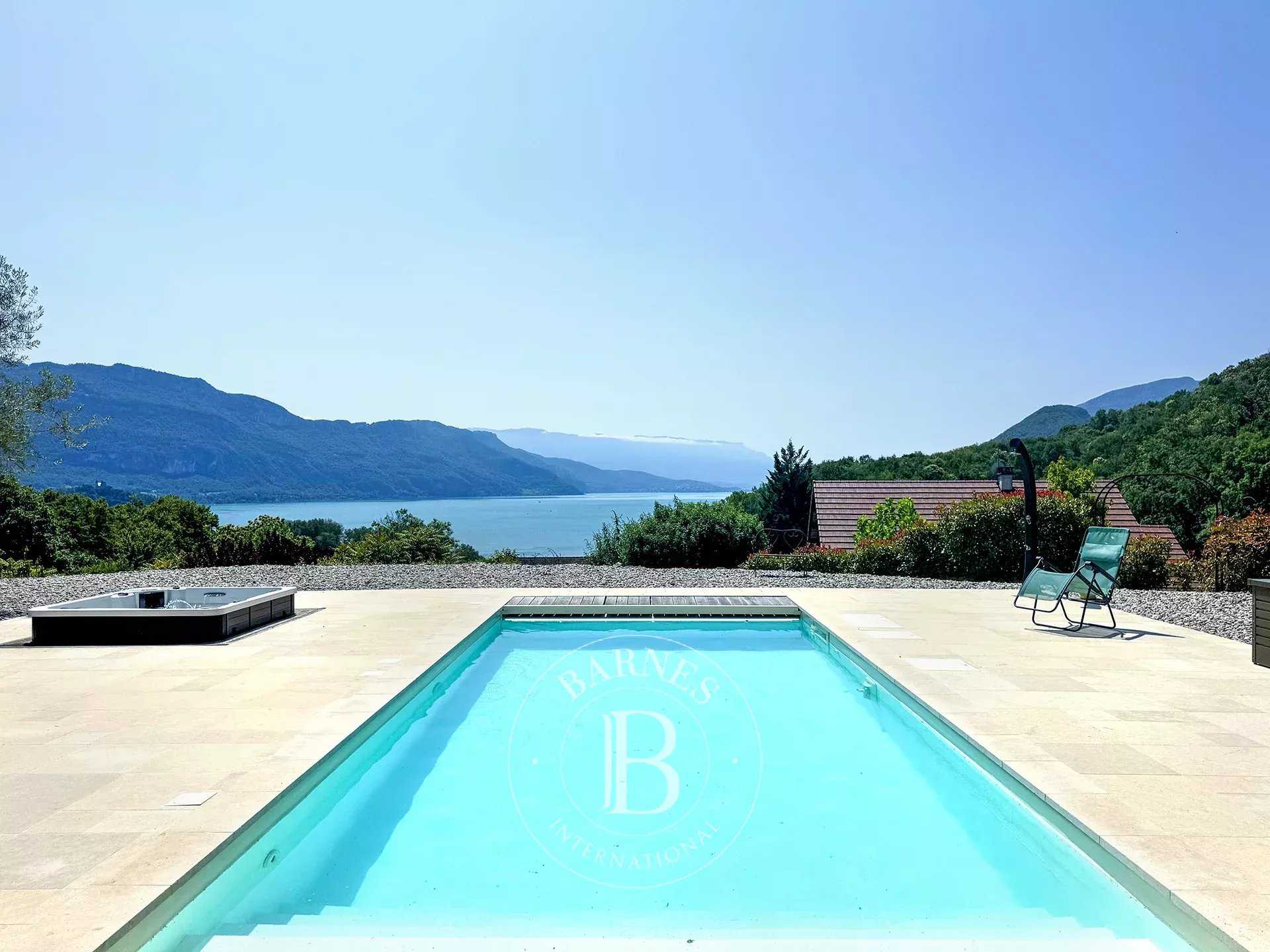 Chanaz  - House 4 Bedrooms