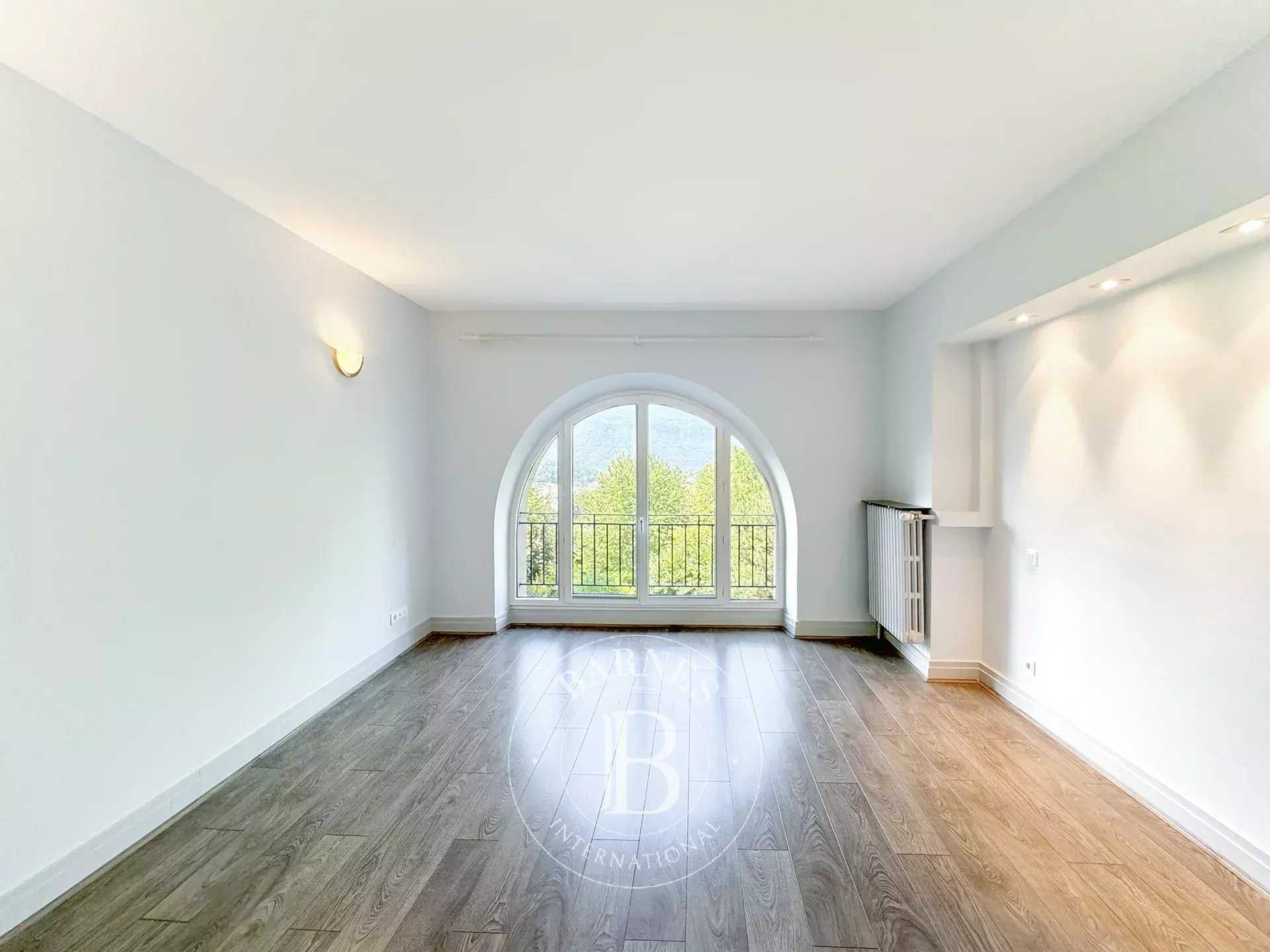 Aix-les-Bains  - Appartement 3 Pi&egrave;ces 2 Chambres