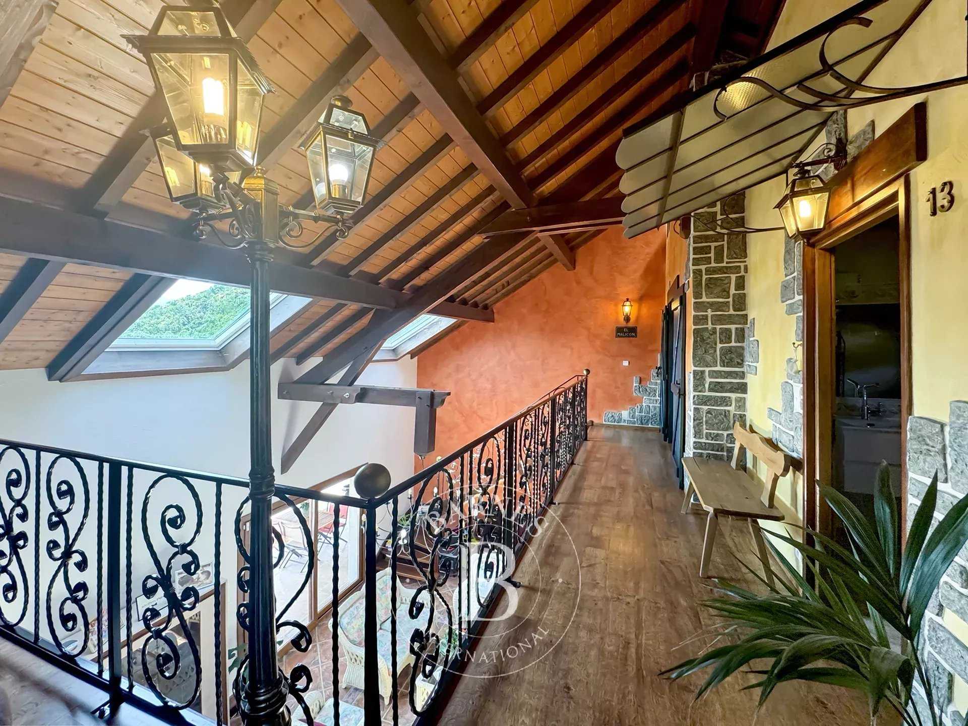 Chanaz  - House 4 Bedrooms