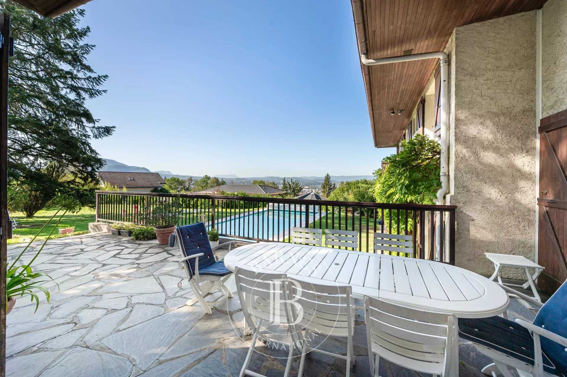 Annecy-le-Vieux  - Villa 6 Bedrooms