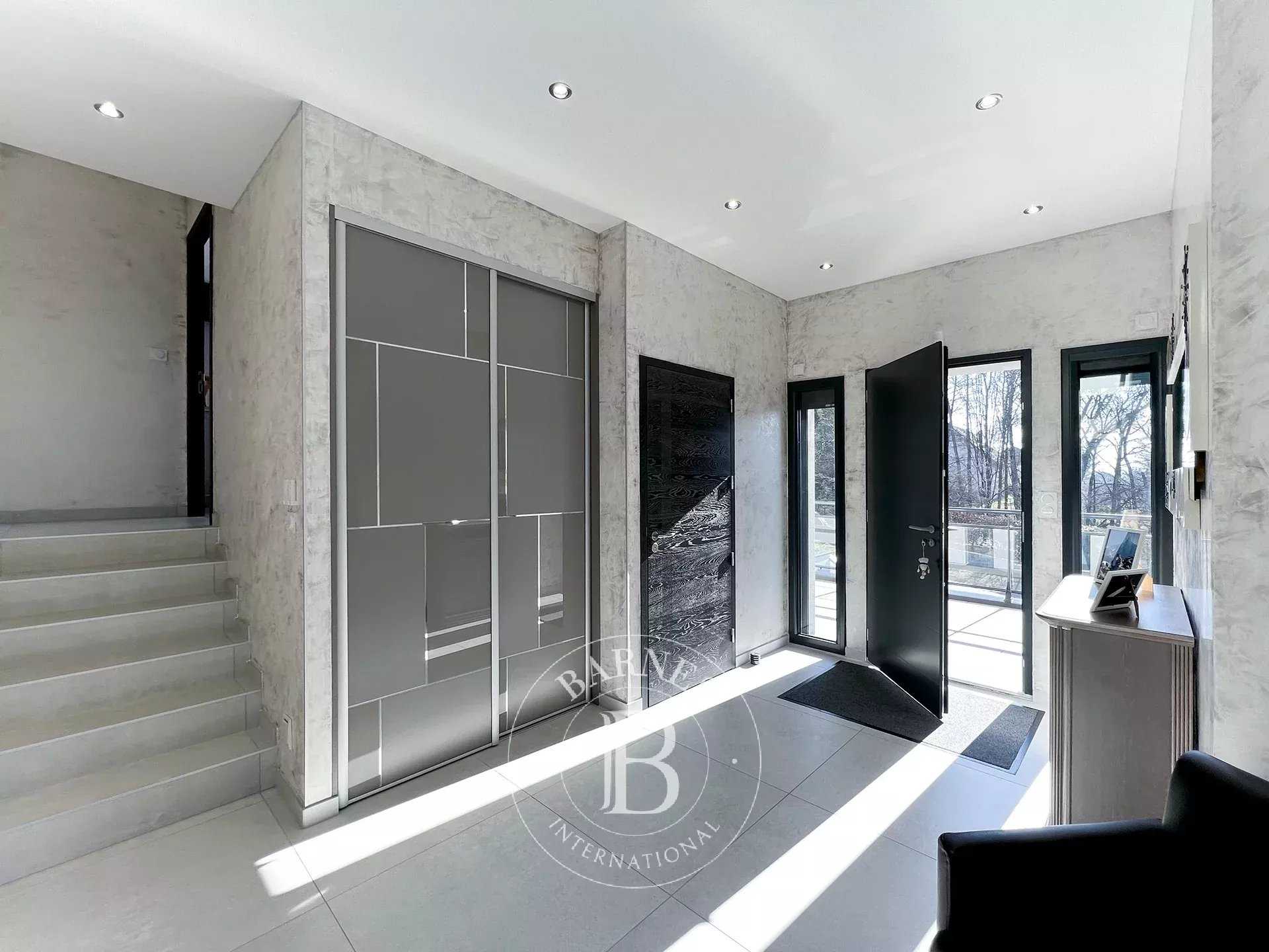 Aix-les-Bains  - House 4 Bedrooms