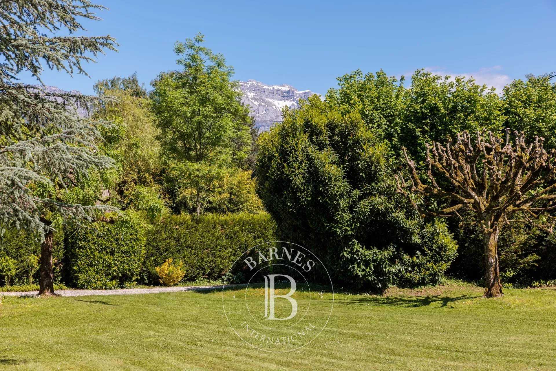 Sevrier  - House 6 Bedrooms