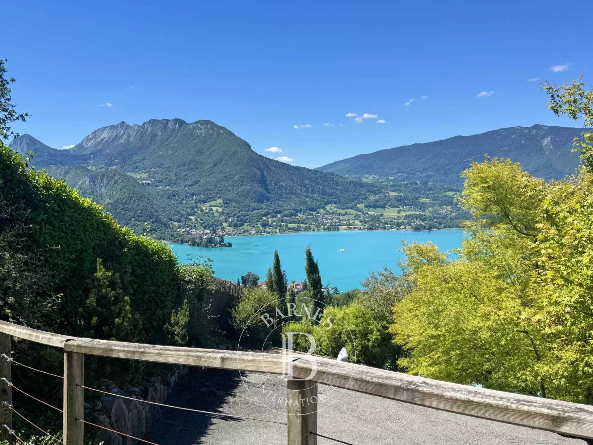 Talloires-Montmin  - Maison 