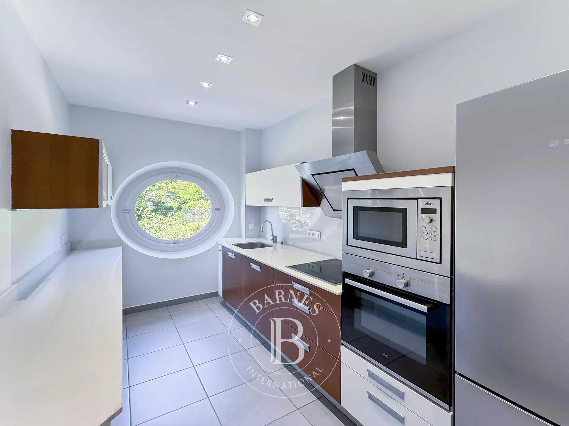 Aix-les-Bains  - Appartement 3 Pi&egrave;ces 2 Chambres