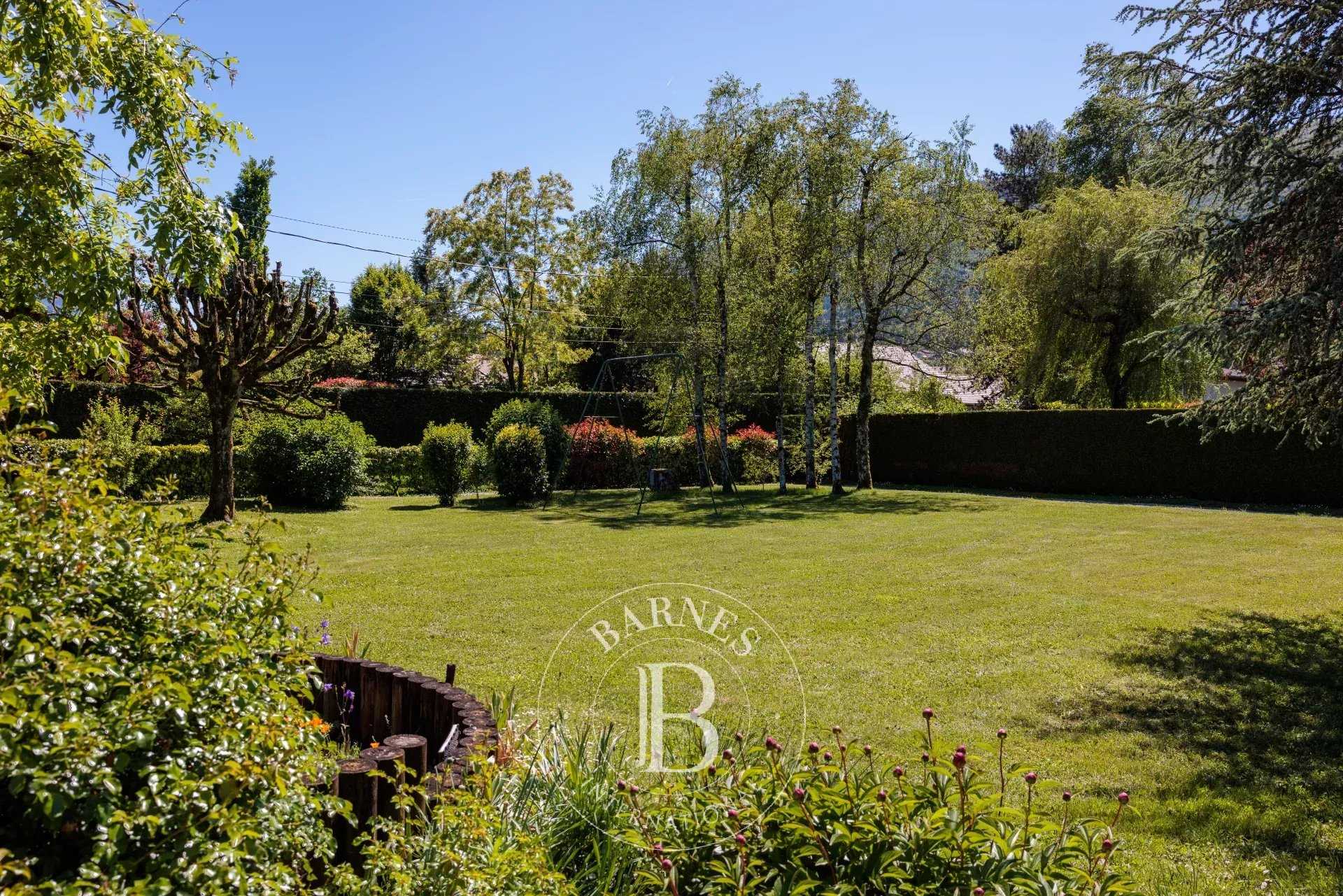 Sevrier  - House 6 Bedrooms