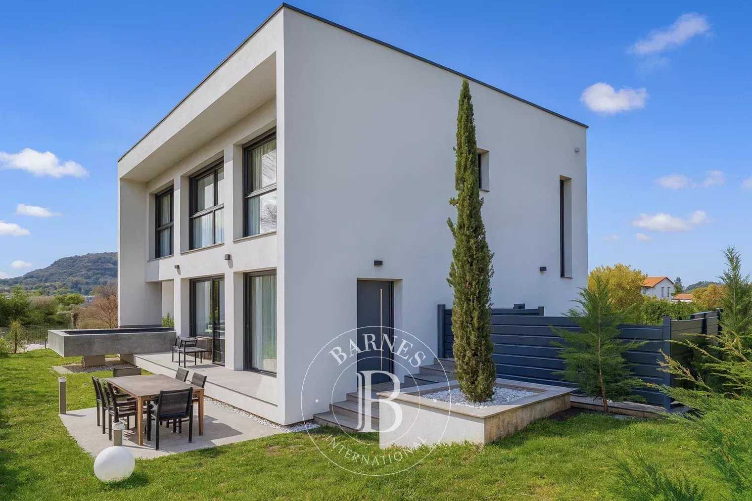 Annecy  - House 3 Bedrooms