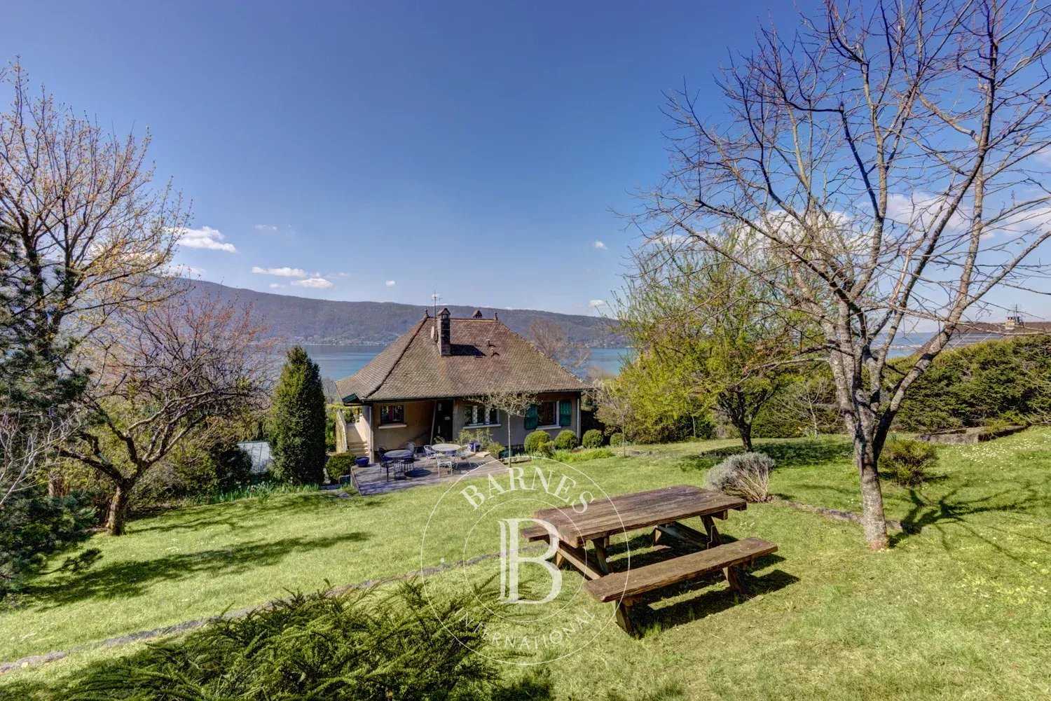 Annecy  - Maison 5 Pi&egrave;ces 3 Chambres