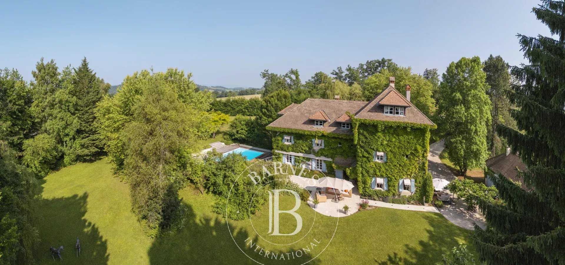 Chapeiry  - Finca 12 Cuartos 7 Habitaciones