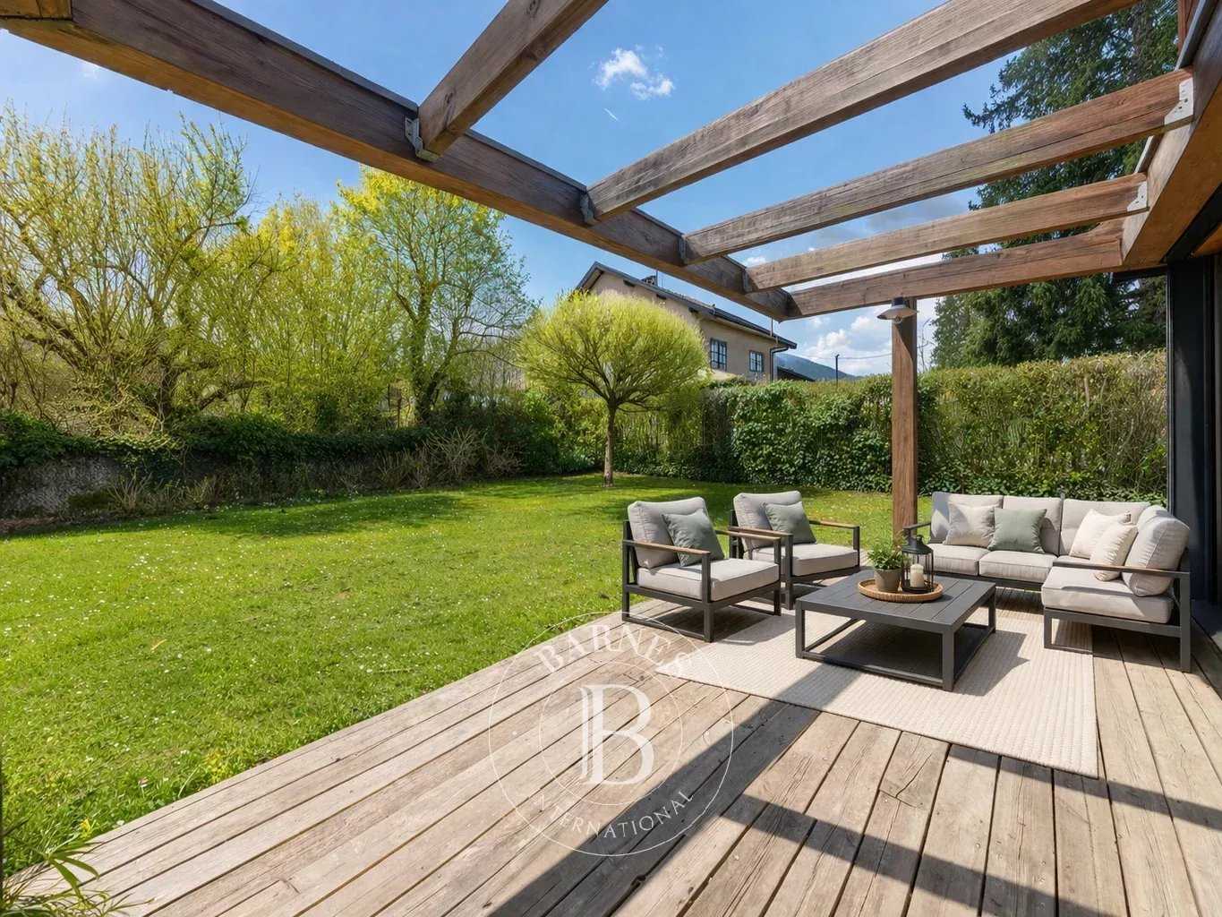 Saint-Jorioz  - Maison 6 Pi&egrave;ces 3 Chambres