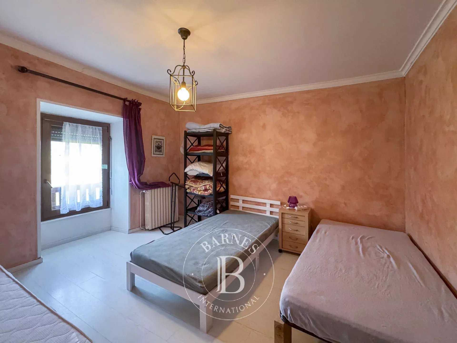 Apremont  - Maison 7 Pi&egrave;ces 5 Chambres