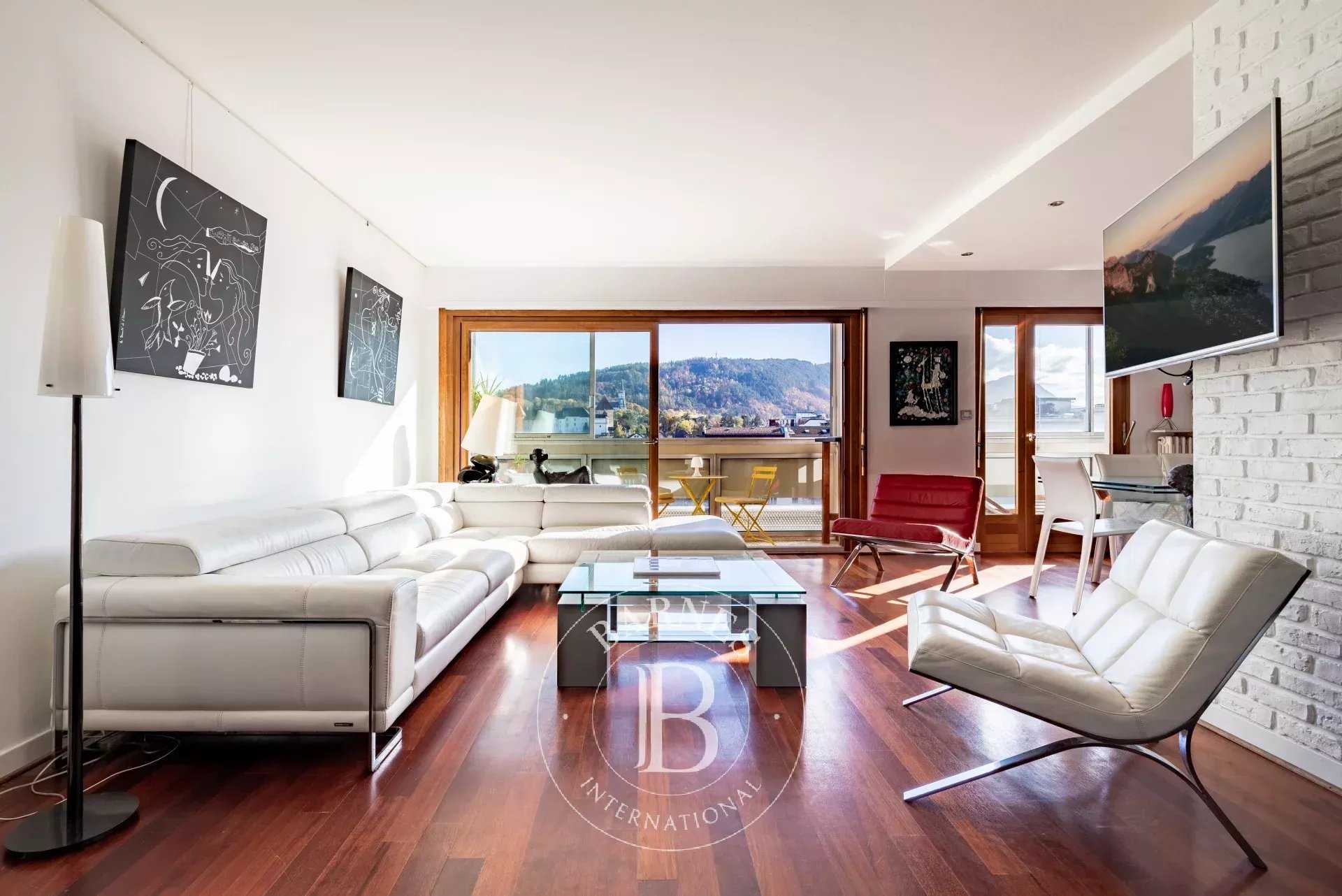 Annecy  - Apartment 3 Bedrooms