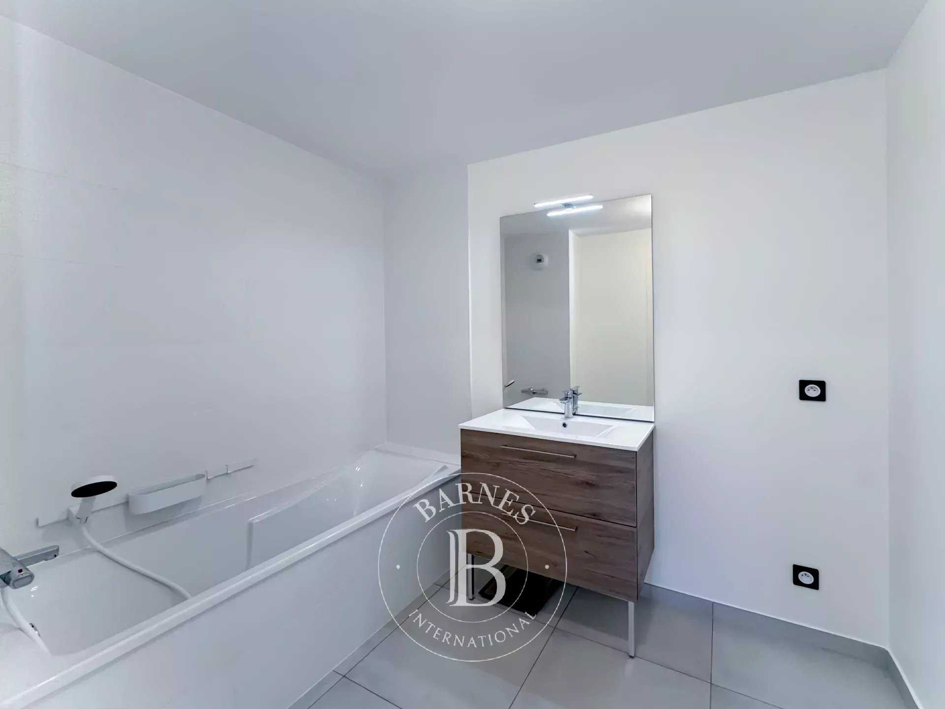 Aix-les-Bains  - Apartment 3 Bedrooms